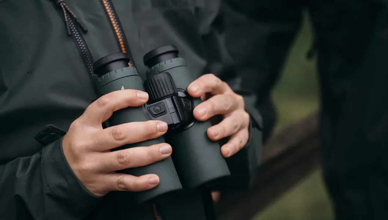 Swarovski EL 10x32 1500 Meters Rangefinder Binoculars- EL1032RTA (Range Green) - Image 7